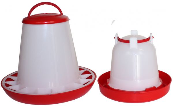 Set of feeder (3 kg) and drinker (1,5 l) for chicks