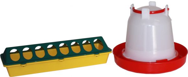 Set of trough (30 x 10 cm) and drinker (1,5 l) for chicks